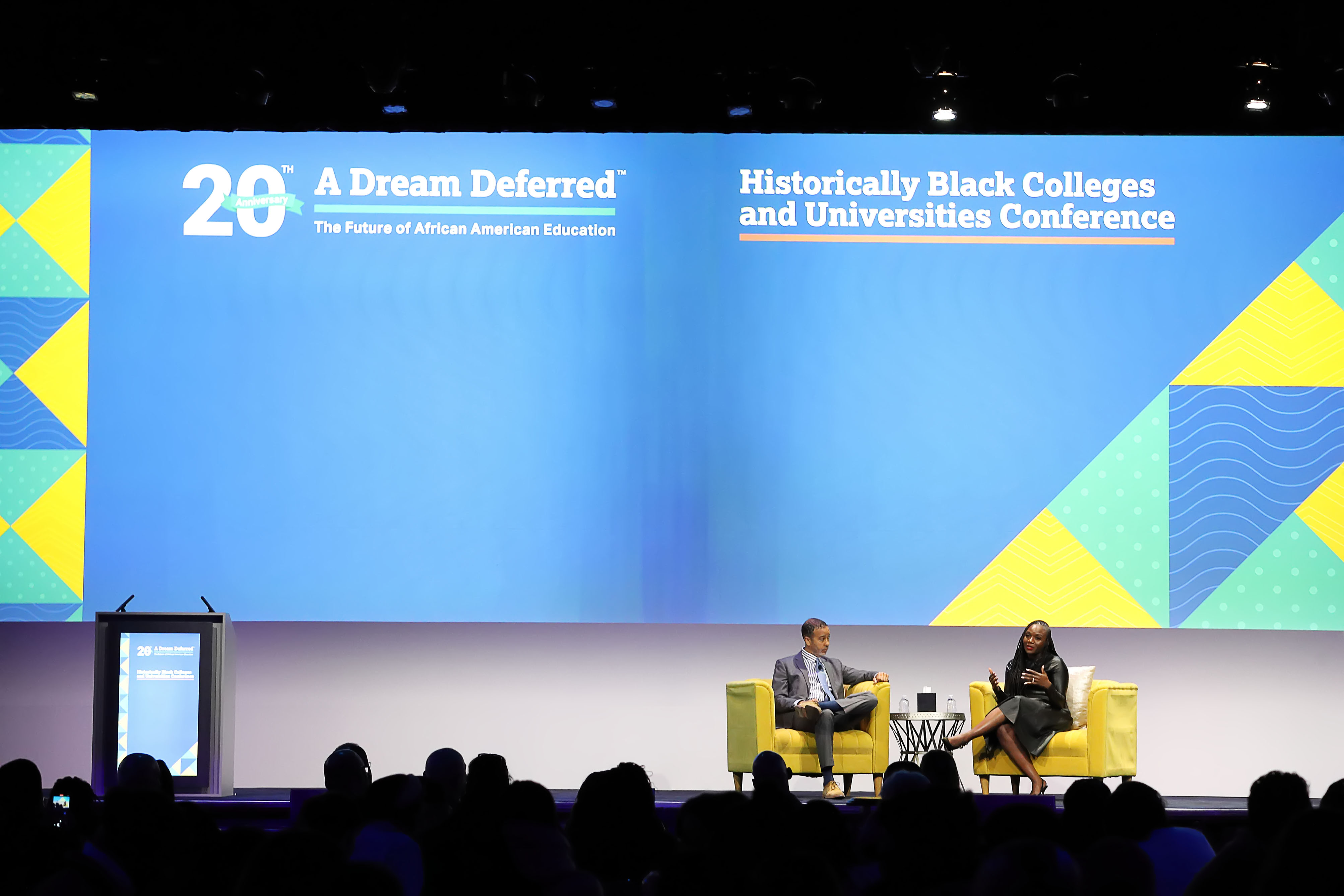 Dr. Kizzmekia Corbett-Helaire with Steve Bumbaugh at the A Dream Deferred plenary stage
